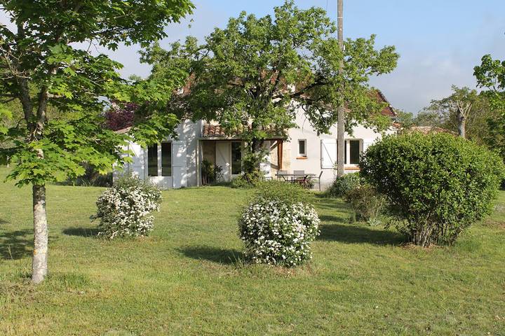 Gîte pour 6 personnes, avec jardin et terrasse dans Parc Naturel Régional des Causses du Quercy - 2