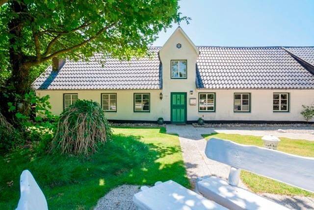 Ferienhaus für 6 Personen, mit Terrasse und Garten sowie Sauna in Braderup