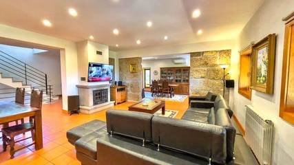 Casa De Férias para 16 Pessoas em Penafiel, Bustelo, Foto 2