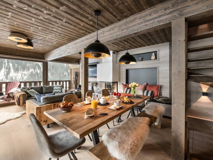 Chalet pour 10 personnes, avec Balcon et Jacuzzi ainsi que Terrasse et Jardin dans Les Portes du Soleil