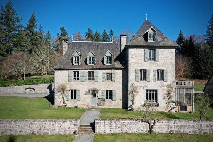 Chambre d’hôte pour 2 personnes, avec Terrasse et Jardin ainsi que Sauna et Vue