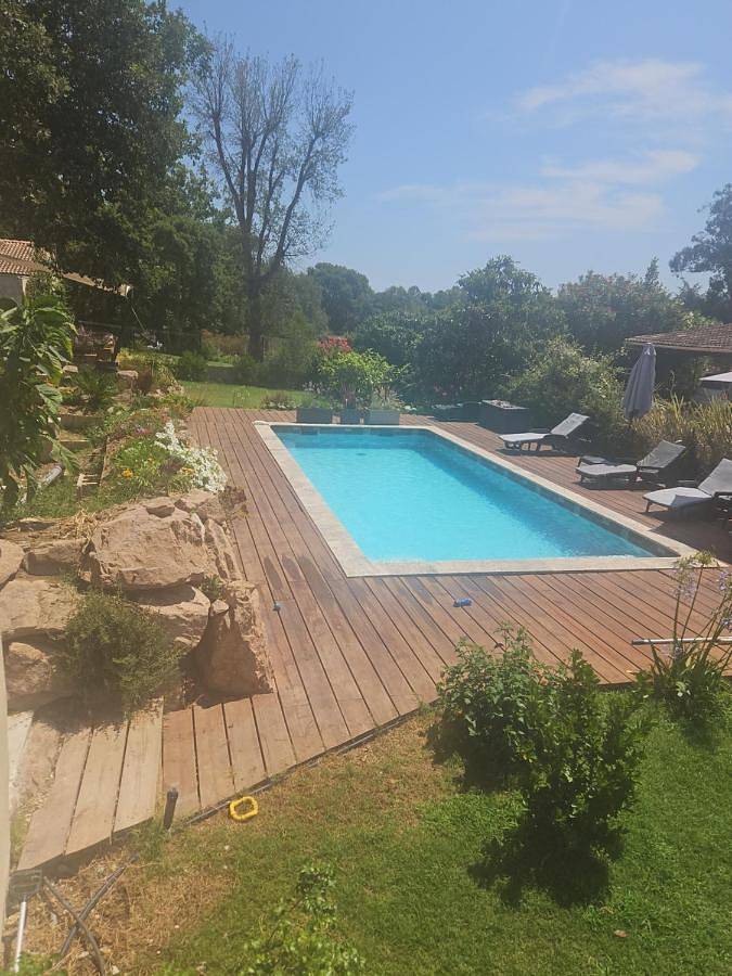 Appartement entier, One-Bedroom Apartment in Prunelli-di-Fiumorbo, Parc naturel régional de Corse