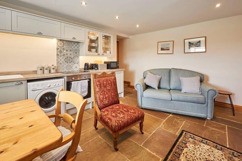 Entire apartment, Host & Stay | The Stable, Carr Edge in Allendale, North Pennines AONB