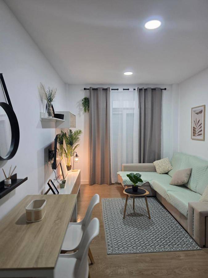 Apartamento de vacaciones para 4 personas, con balcón - 1