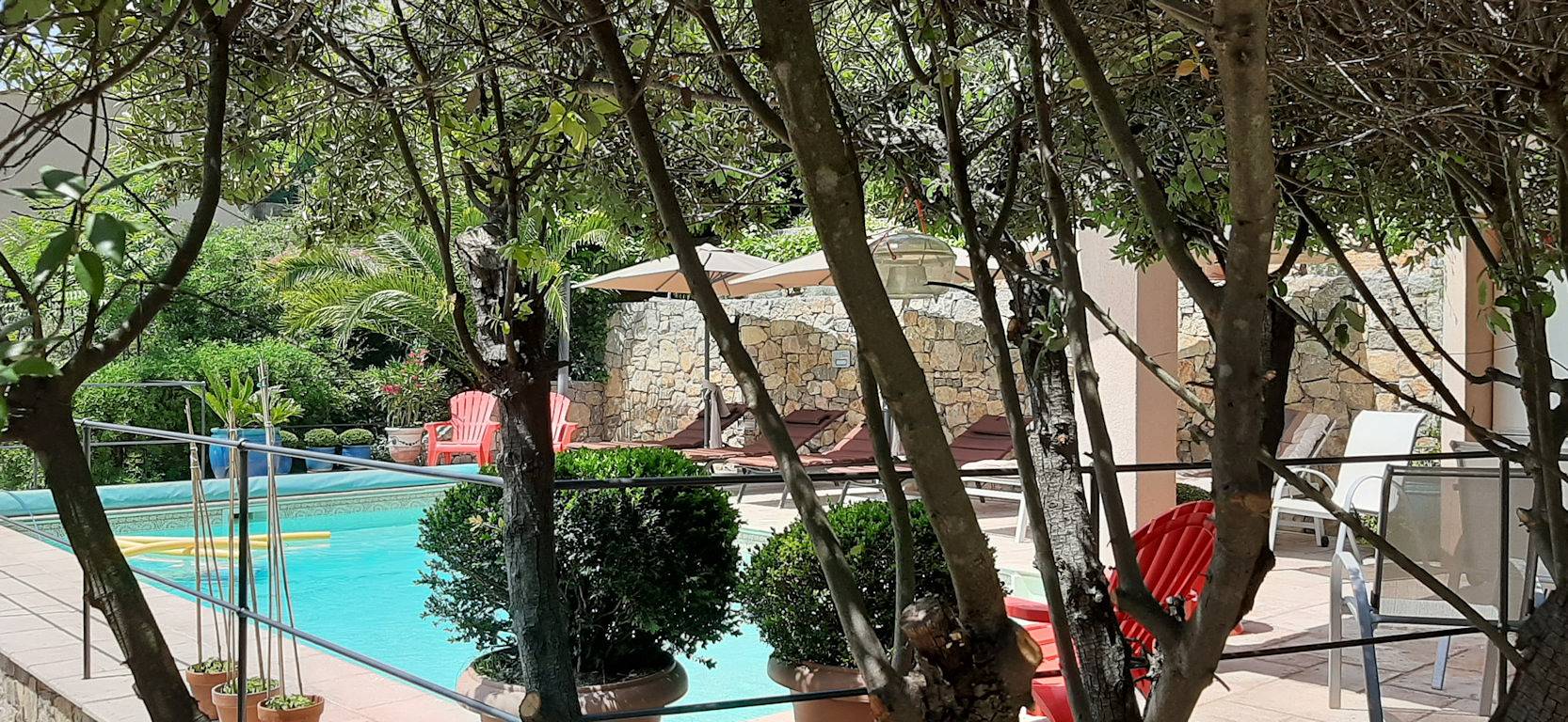 Villa Les Hauts de Taradeau, entre mer et Verdon - Chambre 1 in Taradeau, Région de Draguignan