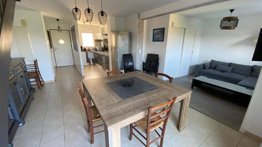 Location de vacances pour 4 personnes, avec jardin à Riantec - 2