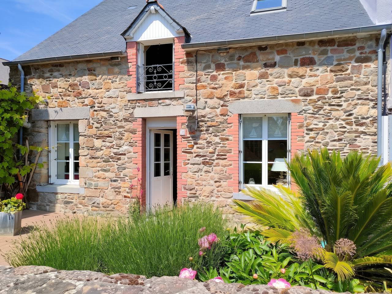 Maison de charme au Vivier-sur-Mer avec terrasse privée in Le Vivier-sur-Mer, Baie du Mont-Saint-Michel
