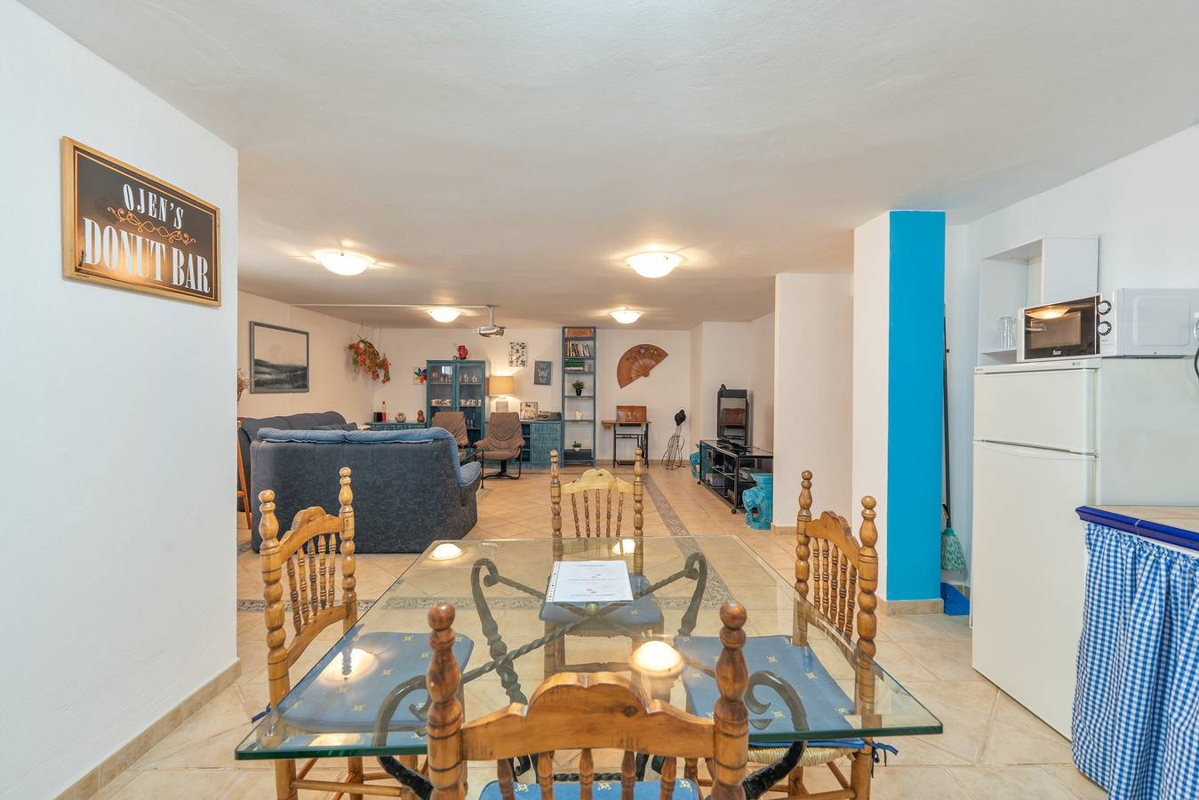 Ganze Wohnung, Apartment 'Ideal Vacaciones Sol, Playa' mit privatem Pool, privater Terrasse und Wlan in Las Chapas, Marbella