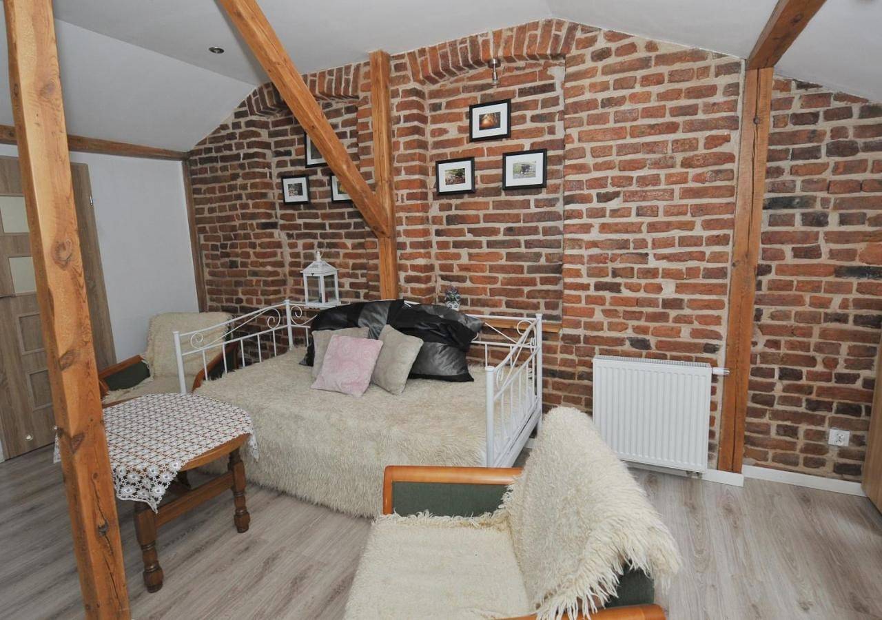 4-Bed Mixed Dormitory Room in Będzin, Śląsk