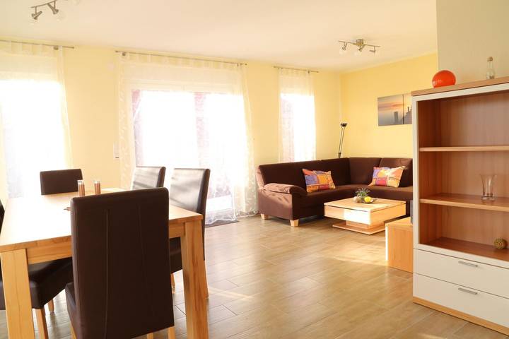 Ferienhaus für 6 Personen, mit Garten in Carolinensiel - 3