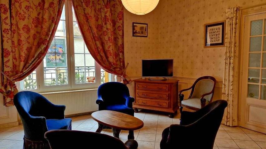 Gîte pour 6 personnes, avec jardin et terrasse, animaux acceptés dans Seine-et-Marne - 2