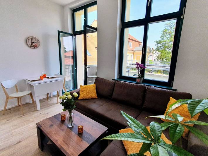 Ganze Wohnung, Willkommen im Hogulu - Haus 1, Appartement 23 in Brandenburg an der Havel! in Brandenburg an der Havel