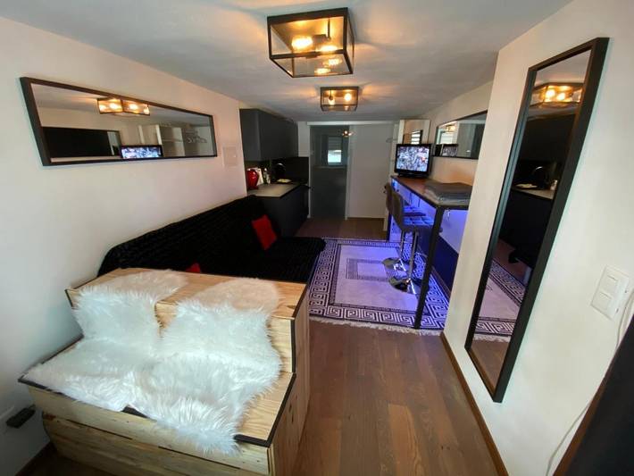 Gîte pour 2 personnes, avec balcon et vue à Porrentruy - 2