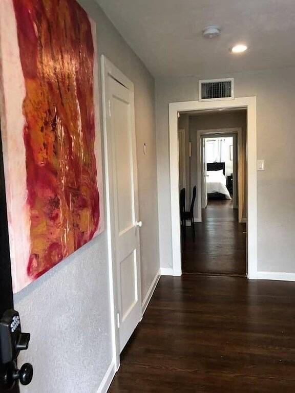 Apartment for 2 people, with yard in Dallas
