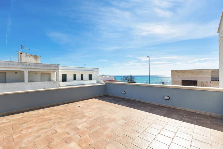 Ferienhaus für 8 Personen, mit Garten in Torre Lapillo - 4