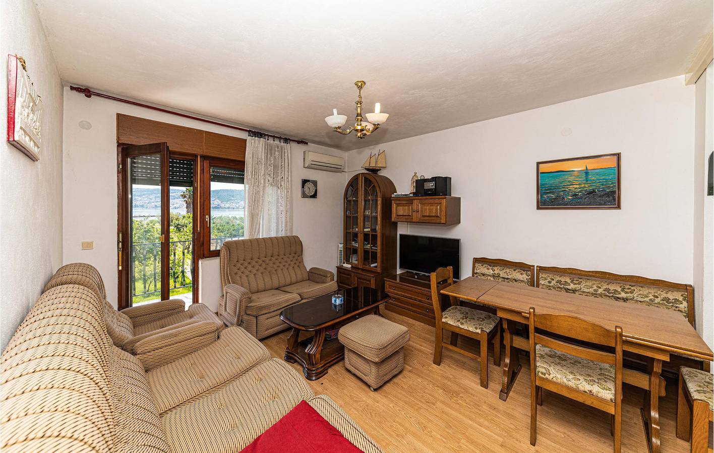 Entire holiday apartment, Holiday apartment for 5 people with terrace in Trogir, Split-Dalmatia