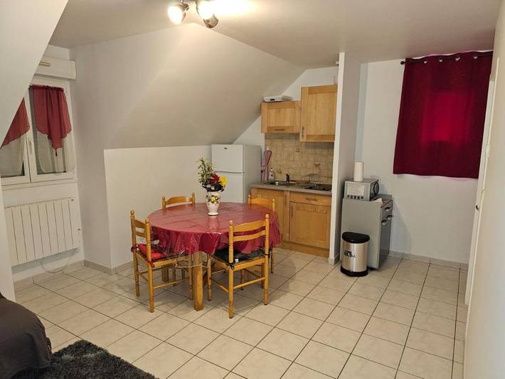 Gîte pour 4 personnes à Lèves - 3