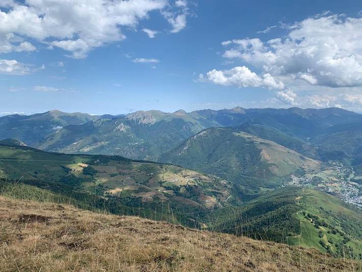 Location de vacances pour 8 personnes, avec jardin à Hèches - 2