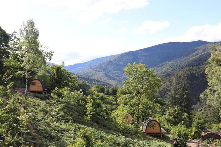 Location de vacances pour 4 personnes, avec vue à Saint-Germain-de-Calberte