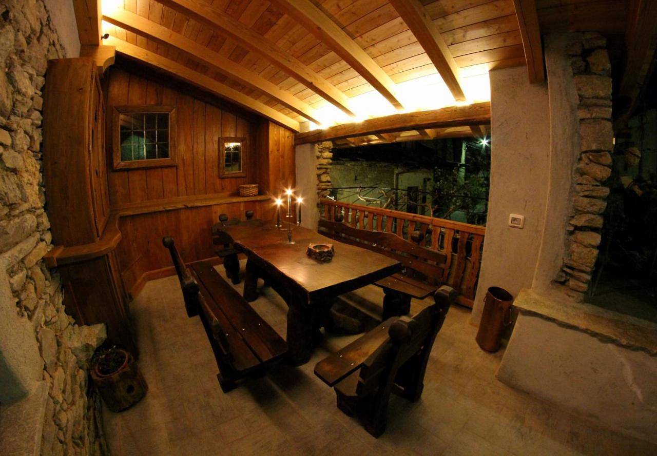 Maison Du-Noyer Chambres et Tables d'Hotes in Excenex, Aoste