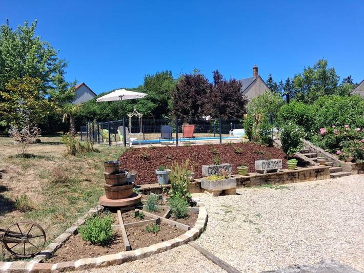 Chambre d’hôte pour 5 personnes, avec vue ainsi que piscine et jardin dans Nièvre - 2