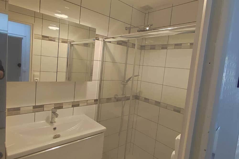 House with Sauna - 1 bedroom - 2 to 4 people in Volvic, Parque Natural Regional Volcans d'Auvergne