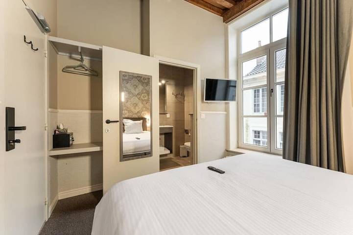 Hotel für 2 Personen - 1