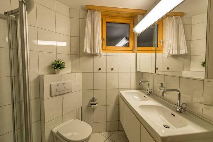 Appartement entier, Haus Belvédère Appartement/Fewo, Dusche, Wc, Erdgeschoß/Parterre in Arosa, Chaîne de Plessur
