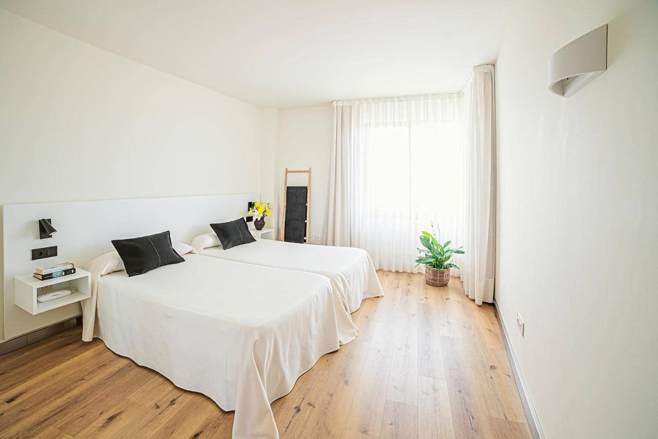 Playas de Liencres - Hotel & Apartamentos in Piélagos, Costa de Cantabria