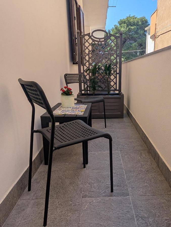 Gîte pour 3 personnes, avec terrasse à Isola delle Femmine - 4