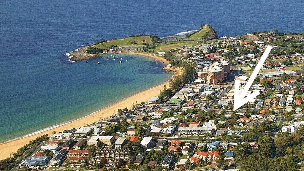 Ganze Wohnung, 125 Meter Zum Strand & Geschäften, Pool Im Komplex in Terrigal, New South Wales