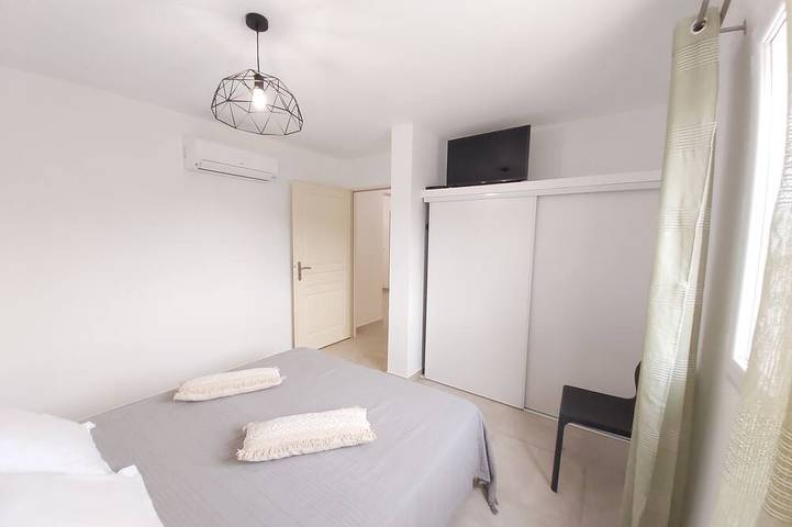 Gîte pour 7 personnes, avec jardin ainsi que piscine et terrasse à Galéria - 4