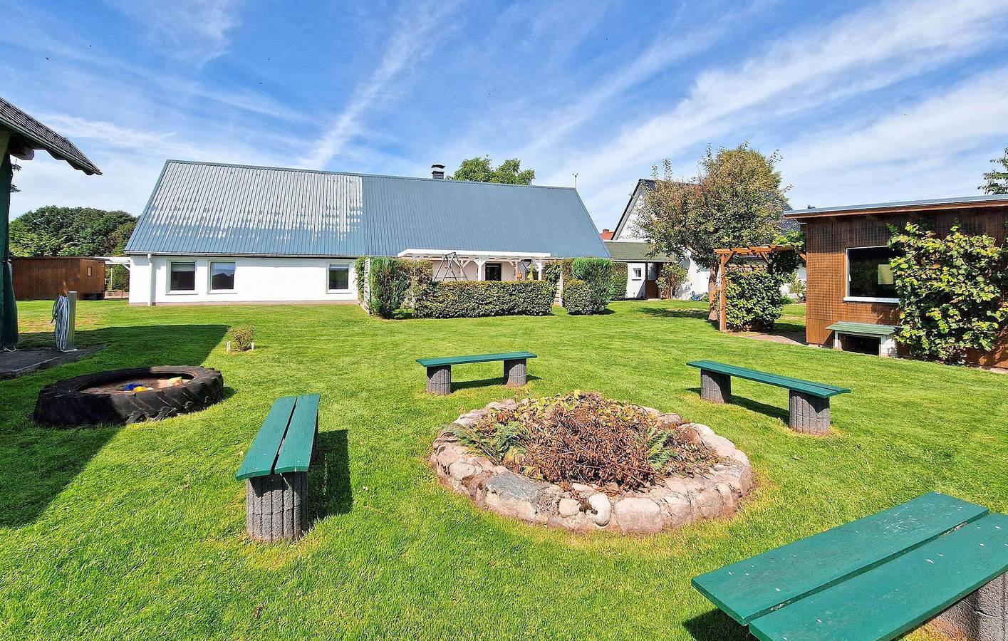 Riverside Chic Apartment with Terrace & Parking in Mirow, Mecklenburg-Strelitz