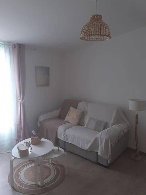 Location de vacances pour 4 personnes, avec vue ainsi que terrasse et jardin à Vagnas - 4