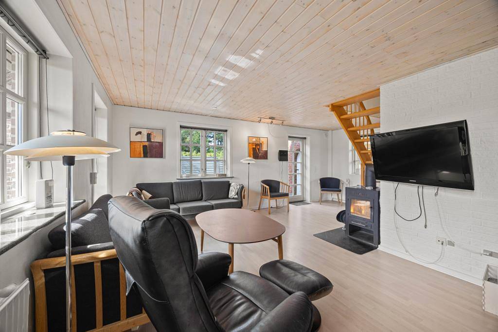 Reetdach-Sommerhaus in Blåvand, 350m zum Strand in Blavand, Varde