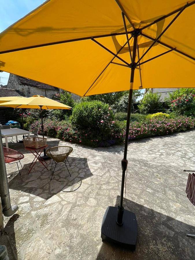 Chambre d’hôte pour 2 personnes, avec terrasse ainsi que jardin et jacuzzi dans Yonne - 3
