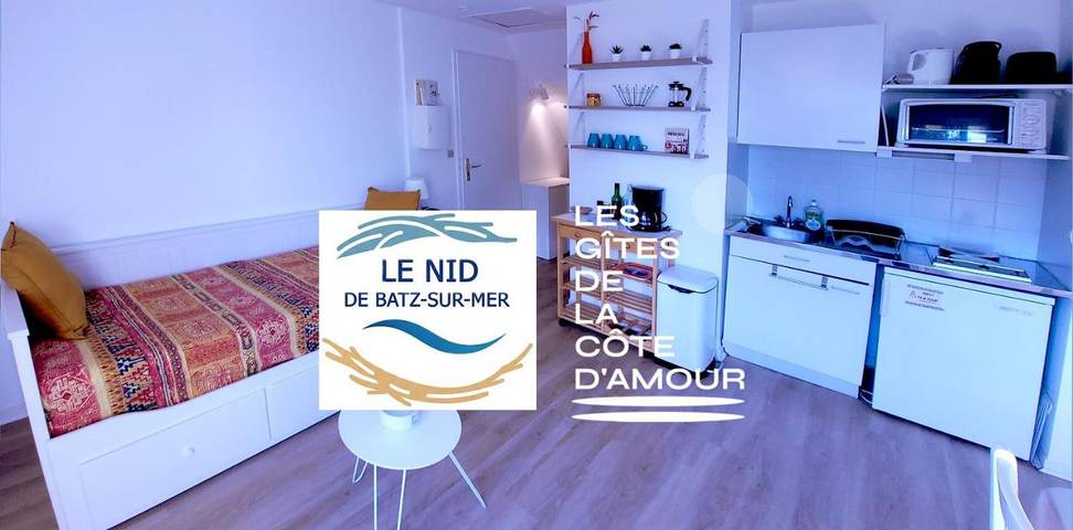 Gîte pour 2 personnes, avec vue et balcon dans Office De Tourisme De Batz Sur Mer