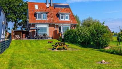 Ferienhaus für 6 Personen, mit Garten in Boltenhagen