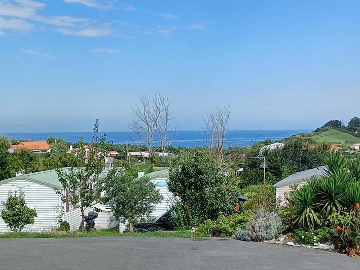 Gîte pour 4 personnes, avec Balcon ainsi que Terrasse et Vue dans Plage de Mayarco