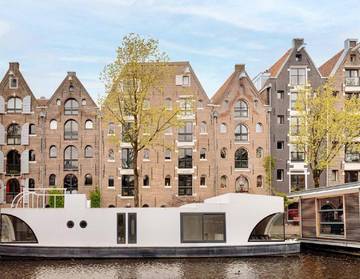 Bateau pour 2 personnes, avec balcon et vue à Amsterdam