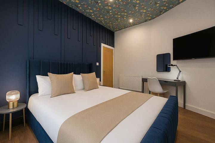 Apartment for 4 people in Warrington