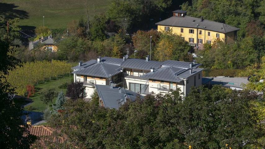 Casa vacanza per 4 persone, con Balcone e Terrazza nonché Giardino e Panorama a Trento