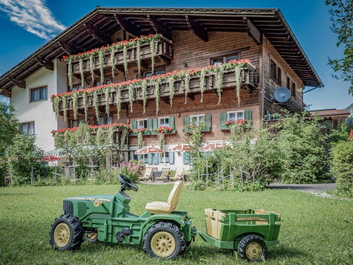 Gästehaus Elfriede inklusive Sommerbergbahnticket in Grän, Allgäuer Alpen (Österreich)