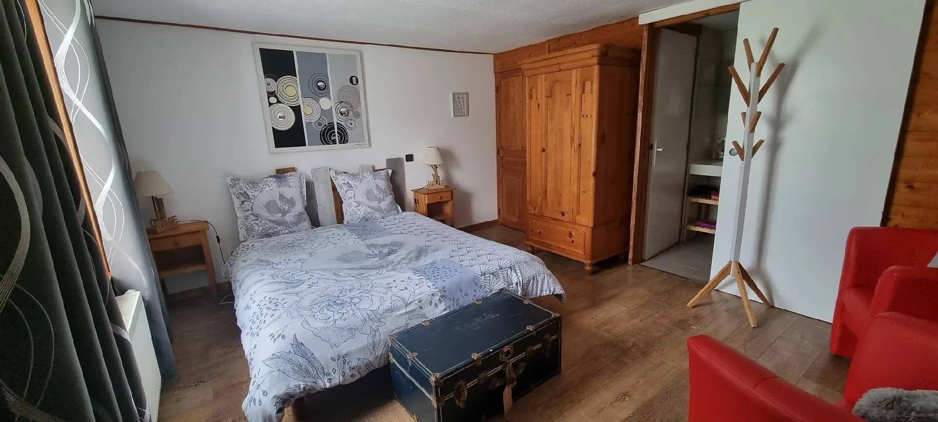 Casa de huéspedes «Chambre Malle De Poste» con terraza y jardín compartidos, Wi-Fi in Gerbépal, Parque natural regional de los Ballons des Vosges