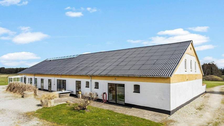 Ferienhaus für 25 Personen, mit Terrasse, mit Haustier in Løkken