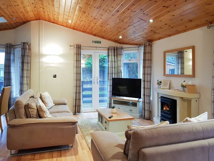 Log cabin for 6 people in Loch Lomond