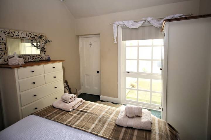 Geheel appartement, Elie in de buurt van St. Andrews. Luxe self-catering strandhuis met prachtig uitzicht op zee in Elie, Regio Fife