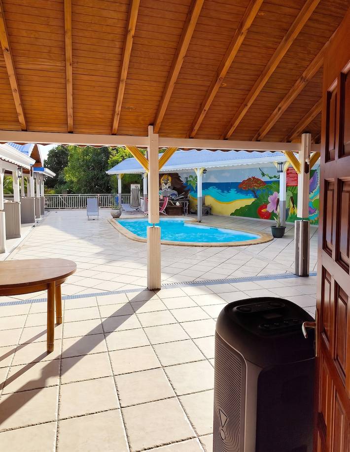Appartement entier, Appartement avec balcon à Le Gosier, 97 m², piscine in Le Gosier, Guadeloupe