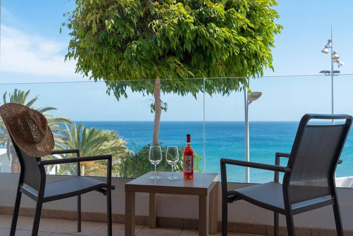 Holiday rental for 6 people, with Terrace and View in La Peñita