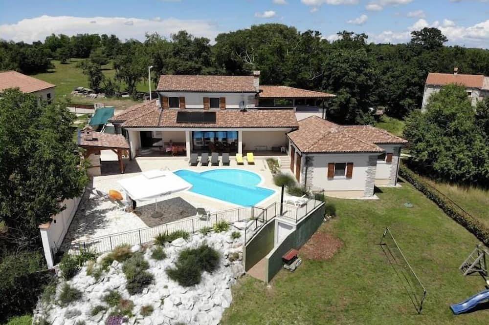 Casa vacanza a Gimino a partire da 623€ a notte